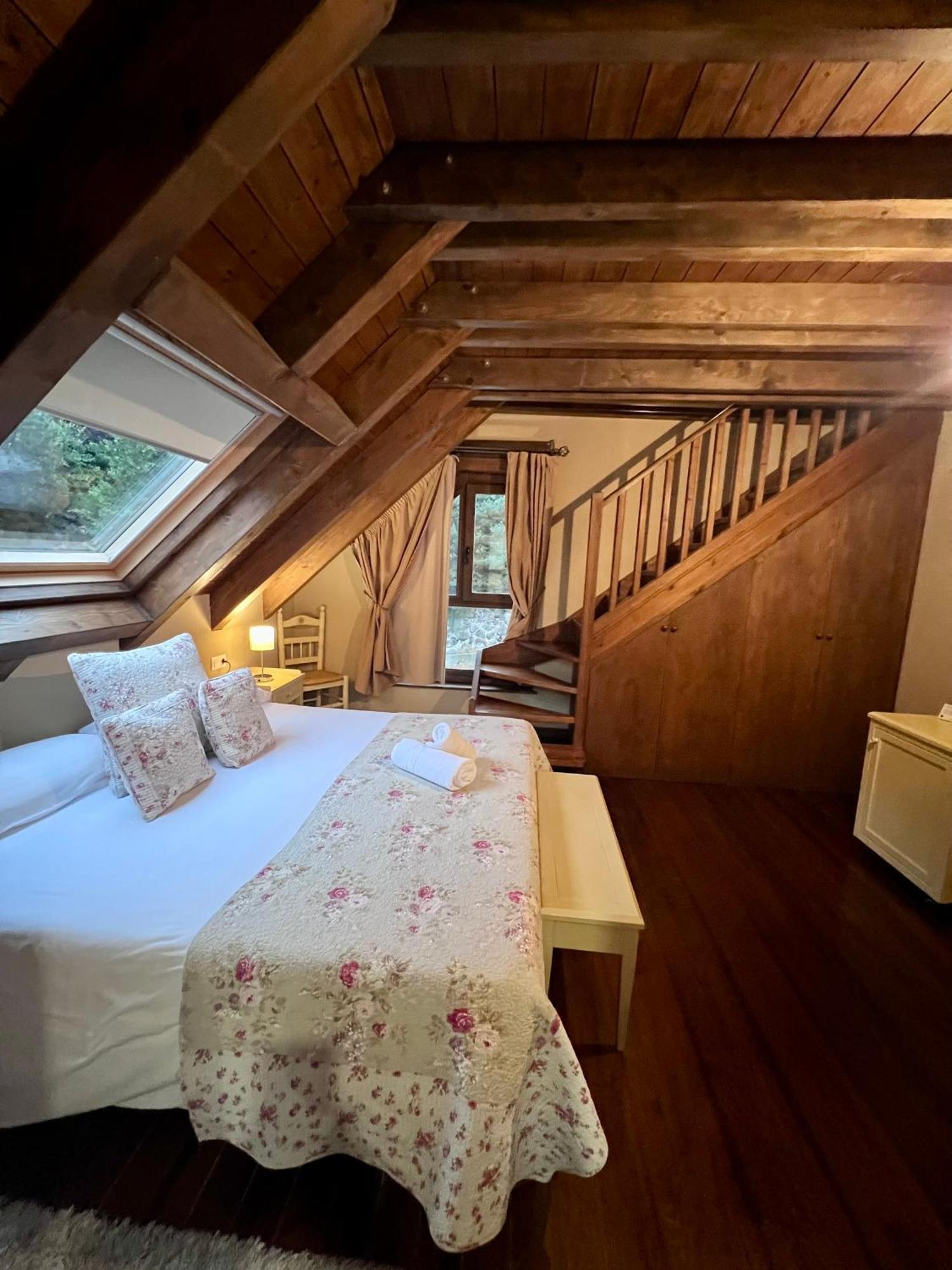 Hotel Tierras De Arán 3*